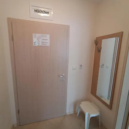 On The Third Floor In Emberli Aparthotel. Apartamento